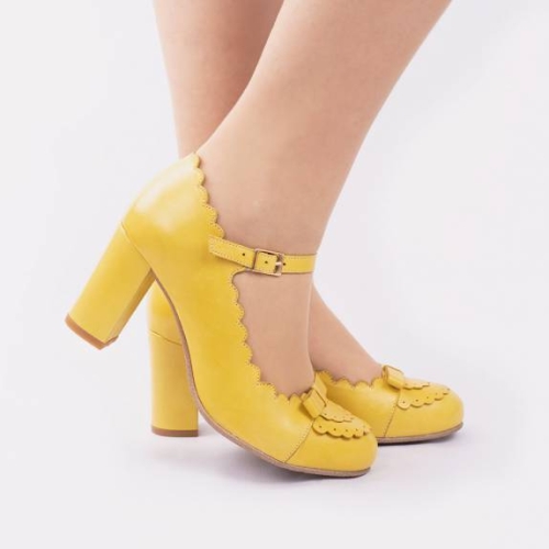 penelope-yellow-retro-heels.jpg